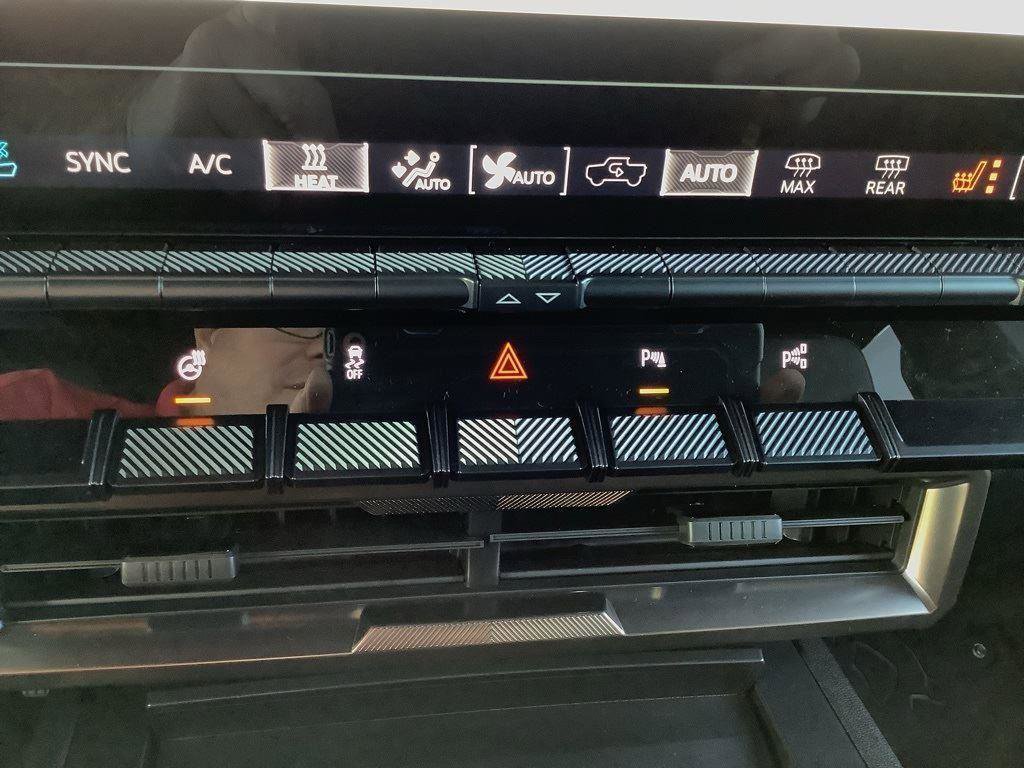 New 2025 GMC Hummer EV 2X AWD/4WD image 50