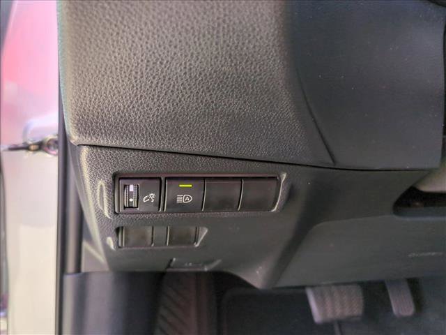 Used 2022 Toyota Corolla Cross LE FWD image 13
