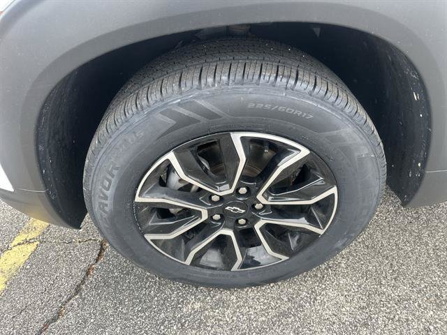 Certified 2024 Chevrolet TrailBlazer ACTIV w/ Convenience Package AWD/4WD image 17