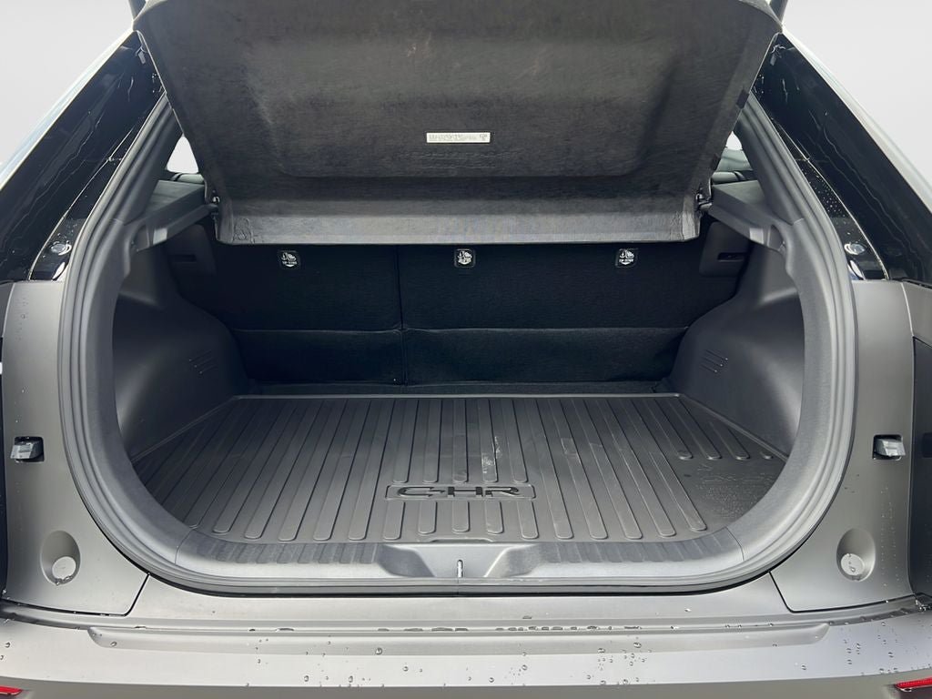 New 2026 Toyota C-HR AWD/4WD image 10