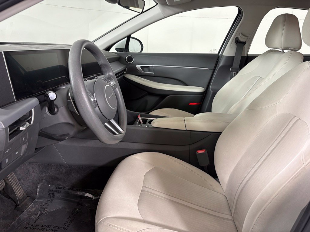Used 2025 Hyundai Sonata SEL FWD image 21