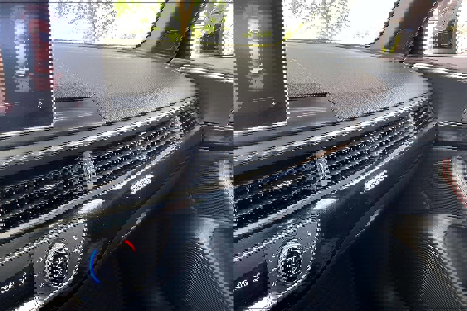 Used 2018 Audi A4 2.0T Premium Plus w/ Premium Plus Package image 31