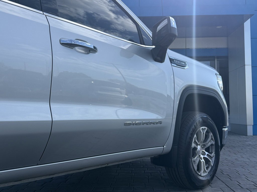 Used 2019 GMC Sierra 1500 SLT w/ Max Trailering Package image 11