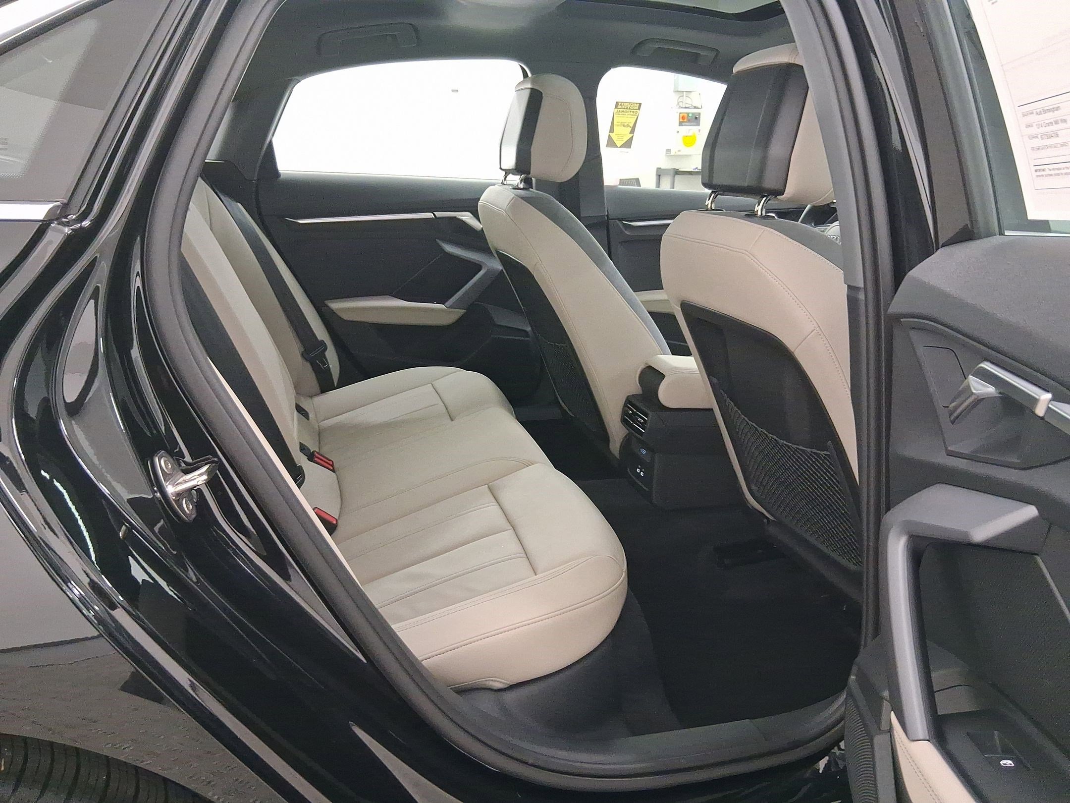 Used 2025 Audi A3 2.0T Premium w/ Convenience Package image 29