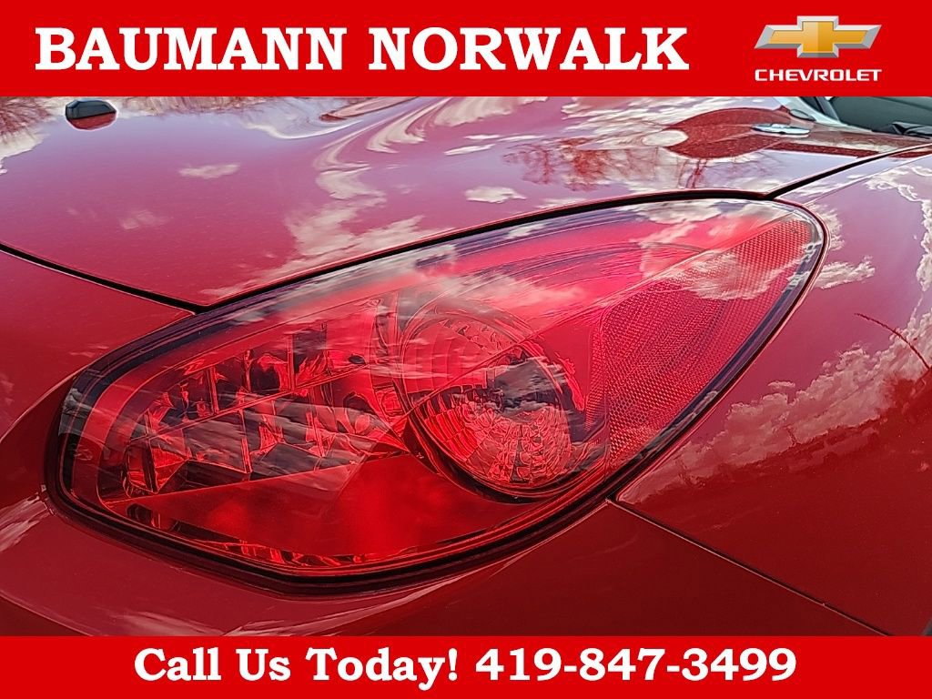 Used 2007 Pontiac Solstice Convertible w/ Premium Package RWD image 20