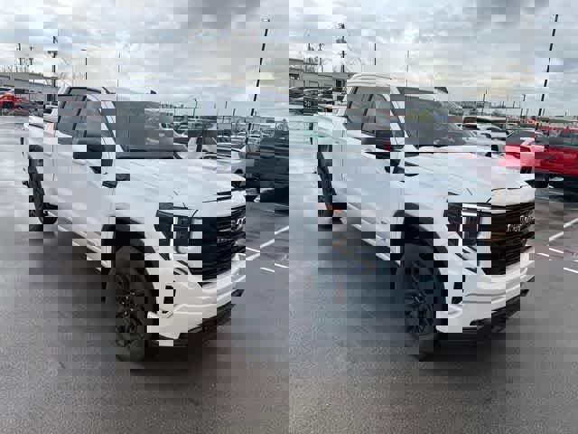 Used 2022 GMC Sierra 1500 Elevation image 25