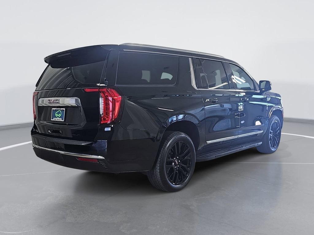 Certified 2024 GMC Yukon XL SLT w/ SLT Premium Package image 3