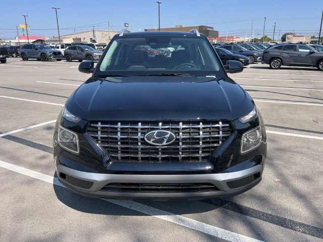 New 2026 Hyundai Venue SEL FWD image 8