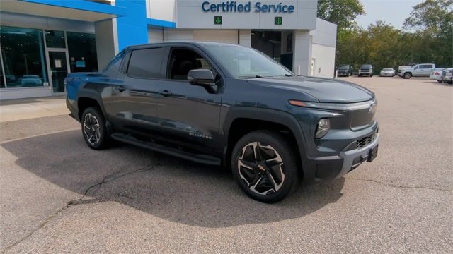 New 2026 Chevrolet Silverado EV LT w/ Premium Package image 2
