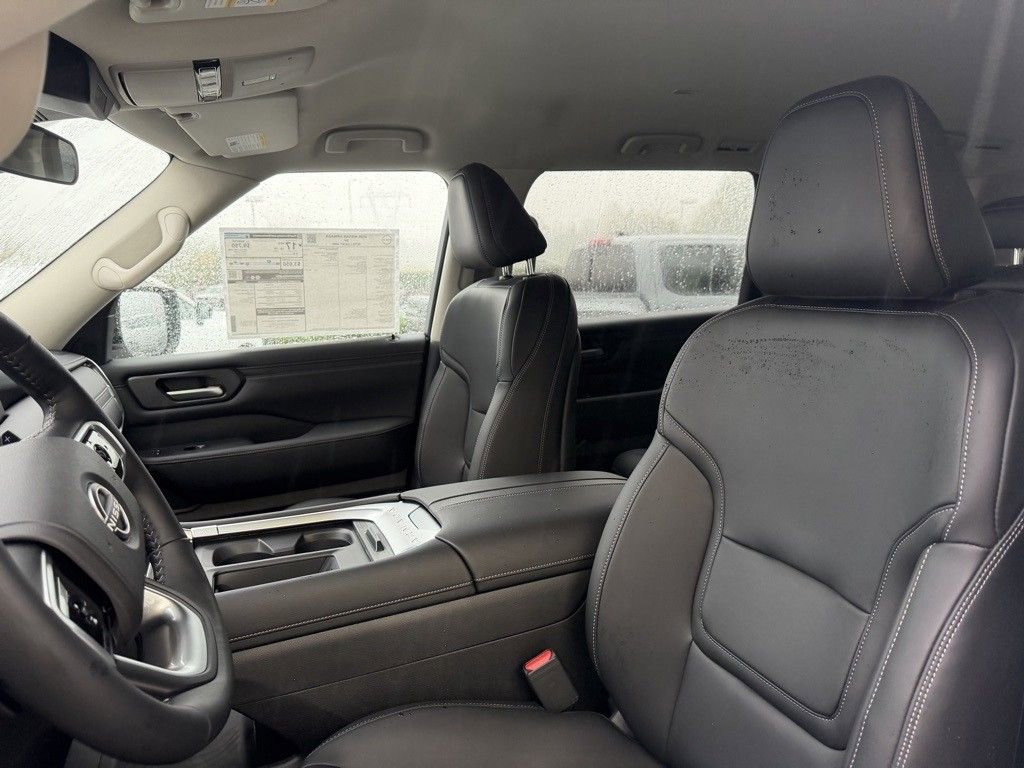 New 2026 Nissan Armada SV image 14