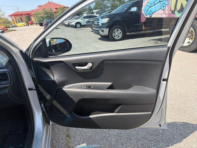 Used 2018 Kia Rio S FWD image 28