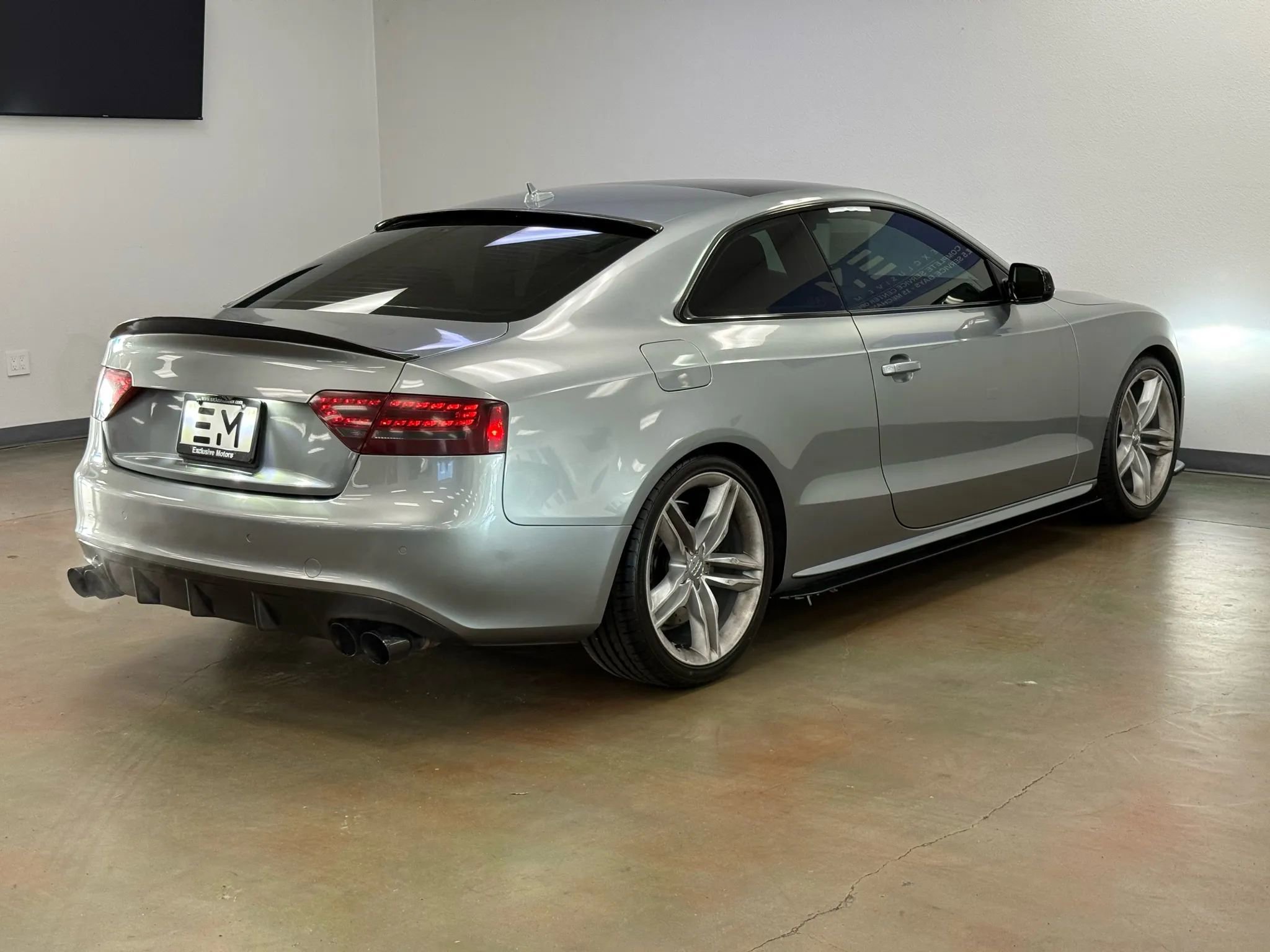 Used 2011 Audi S5 Prestige image 8