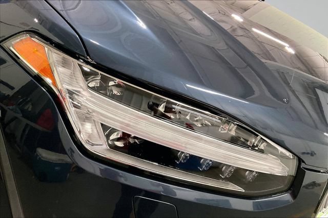 Certified 2024 Volvo XC90 T8 Ultimate w/ Protection Package Premier AWD/4WD image 33
