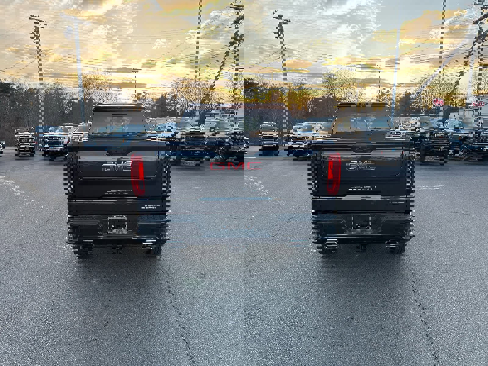 New 2026 GMC Sierra 1500 Denali w/ Denali Reserve Package image 6