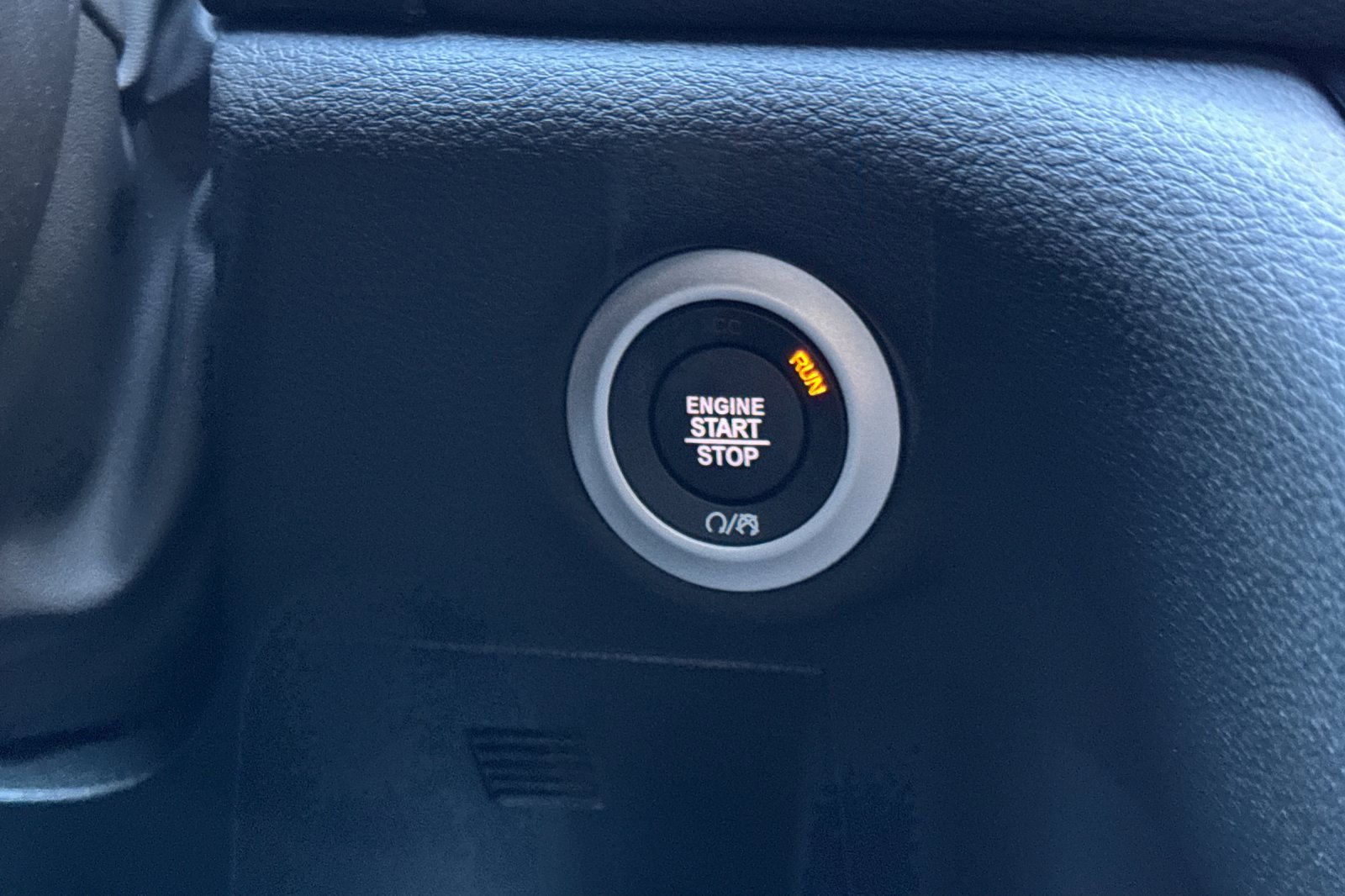 New 2026 Chrysler Pacifica Select w/ S Appearance Package image 22