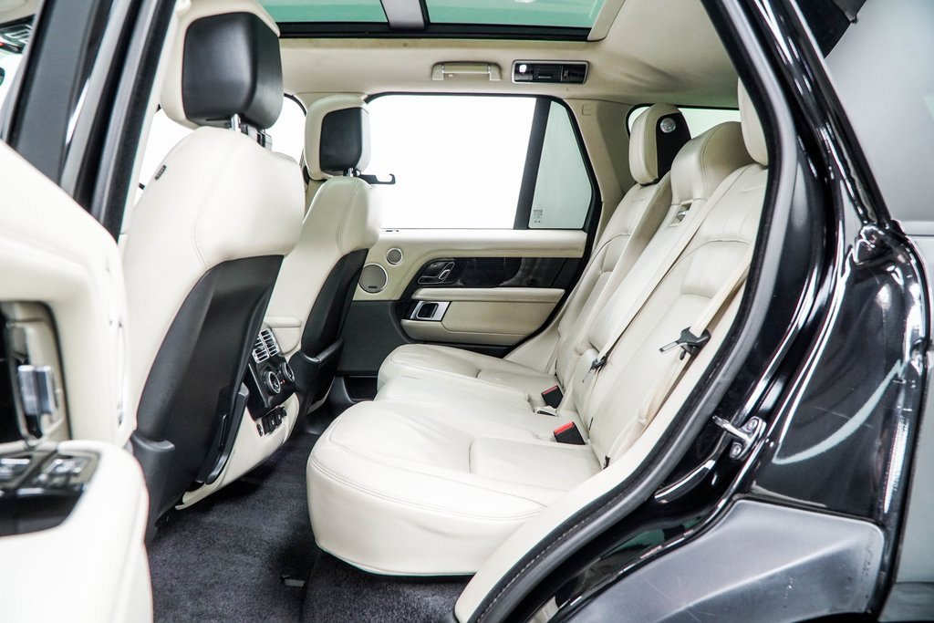 Used 2019 Land Rover Range Rover HSE image 45