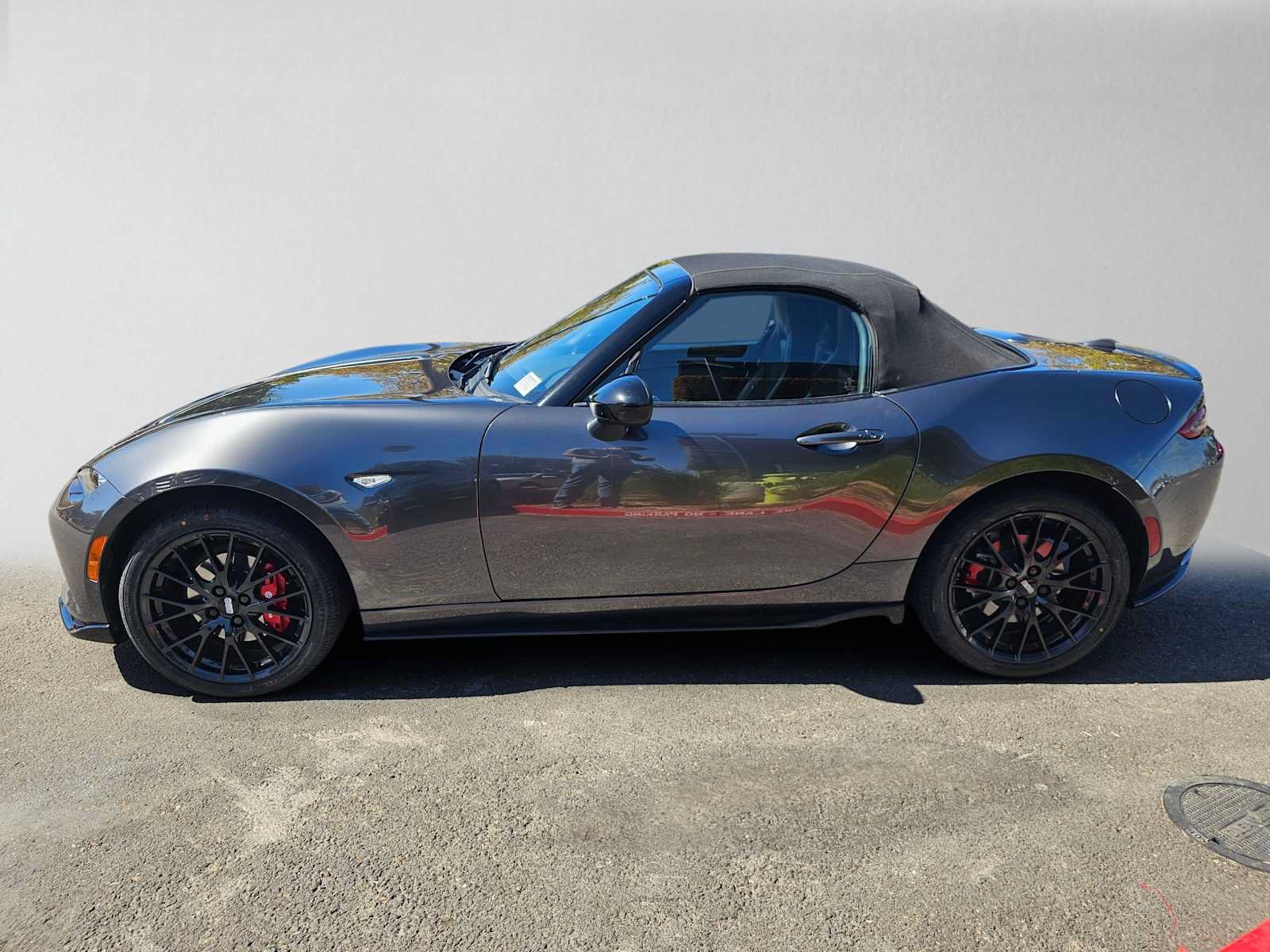 Used 2023 MAZDA MX-5 Miata Club w/ Brembo/BBS Recaro Package RWD image 6