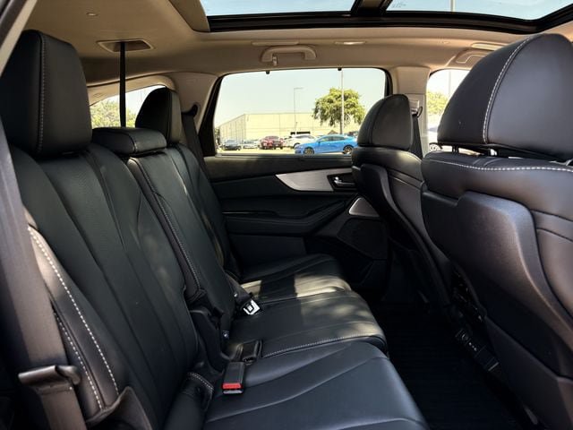 Certified 2025 Acura MDX FWD w/ Technology Package image 29