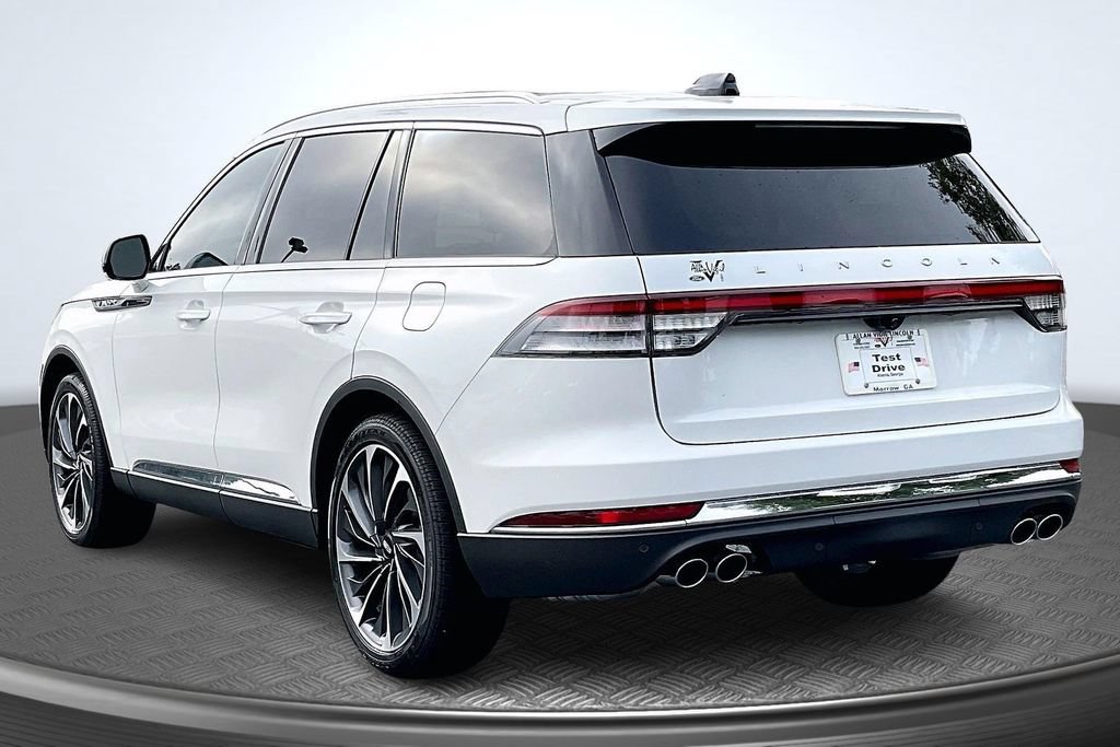 New 2026 Lincoln Aviator Reserve w/ Luxury Package RWD image 3