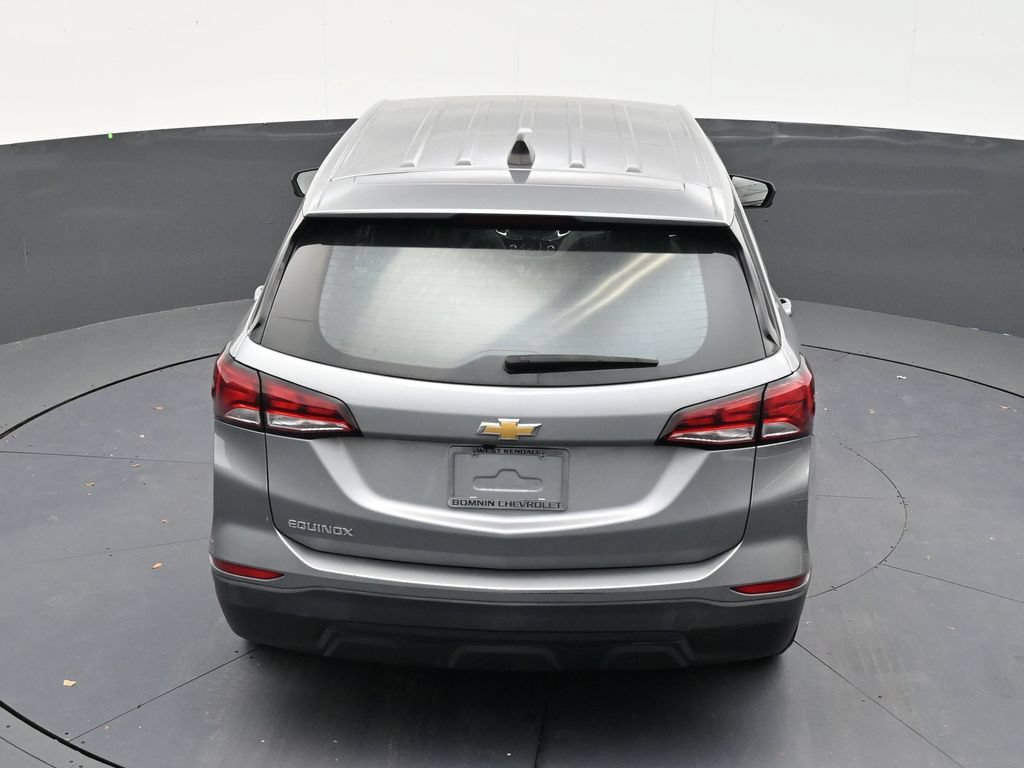 Used 2024 Chevrolet Equinox LS FWD image 15