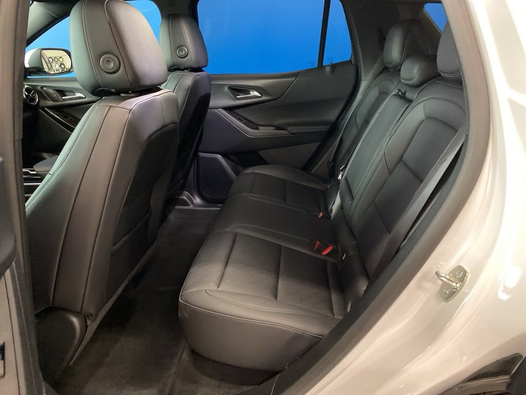 New 2026 Chevrolet Equinox LT w/ Convenience Package II AWD/4WD image 12