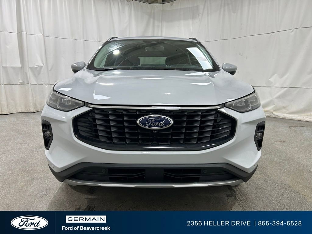 New 2025 Ford Escape SE w/ PHEV Premium Package image 3