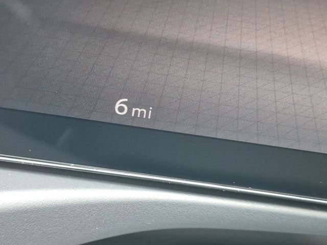 New 2026 Nissan Sentra SR w/ SR Premium Package FWD image 21