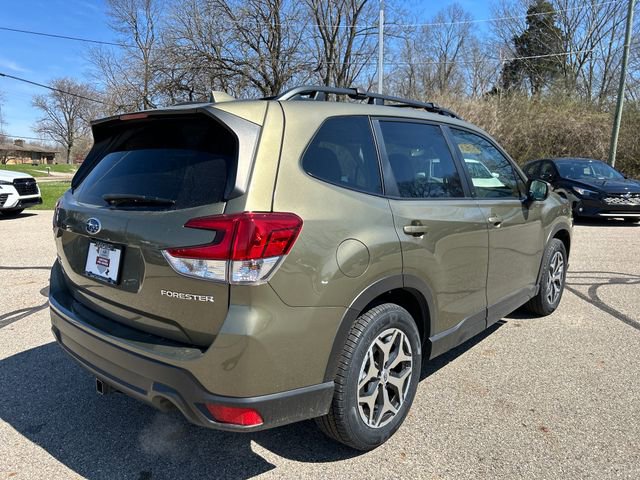 Certified 2023 Subaru Forester Premium image 7