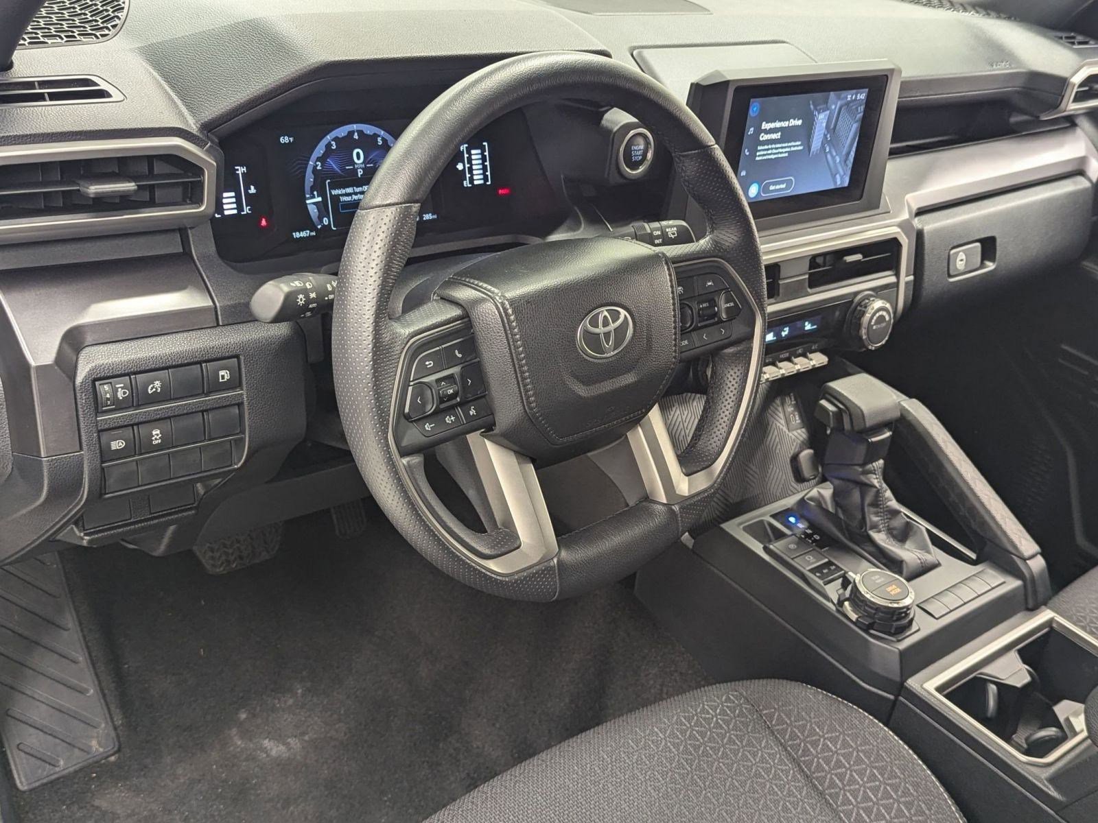 Used 2025 Toyota 4Runner SR5 image 3