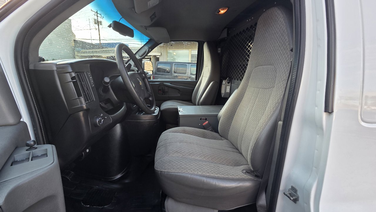 Used 2012 Chevrolet Express 3500 w/ Power Package image 14