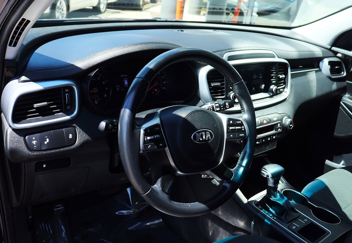 Used 2019 Kia Sorento S image 37