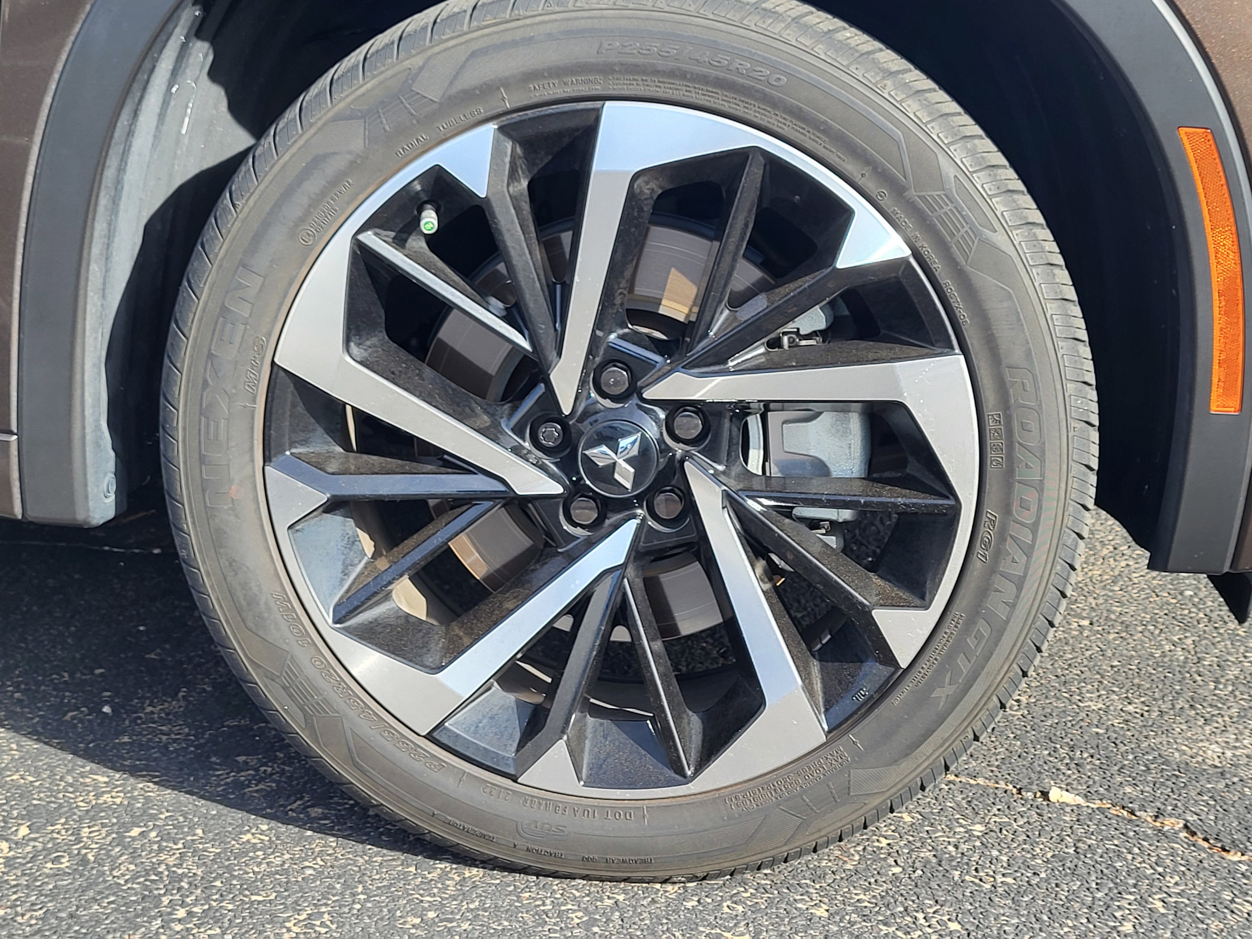 Used 2022 Mitsubishi Outlander SEL FWD image 6