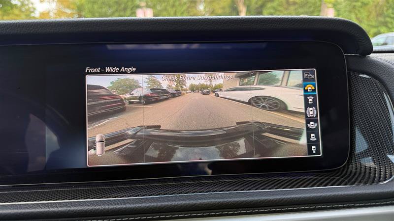 Used 2023 Mercedes-Benz G 63 AMG 4MATIC w/ Seat Comfort Package image 40