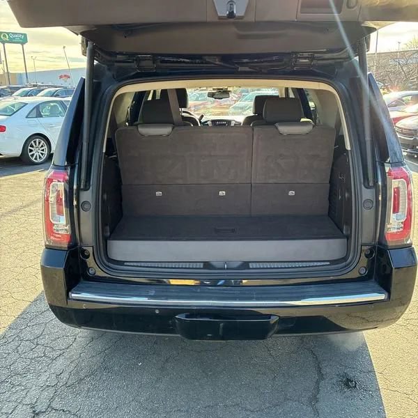 Used 2018 GMC Yukon Denali w/ Denali Ultimate Package image 21