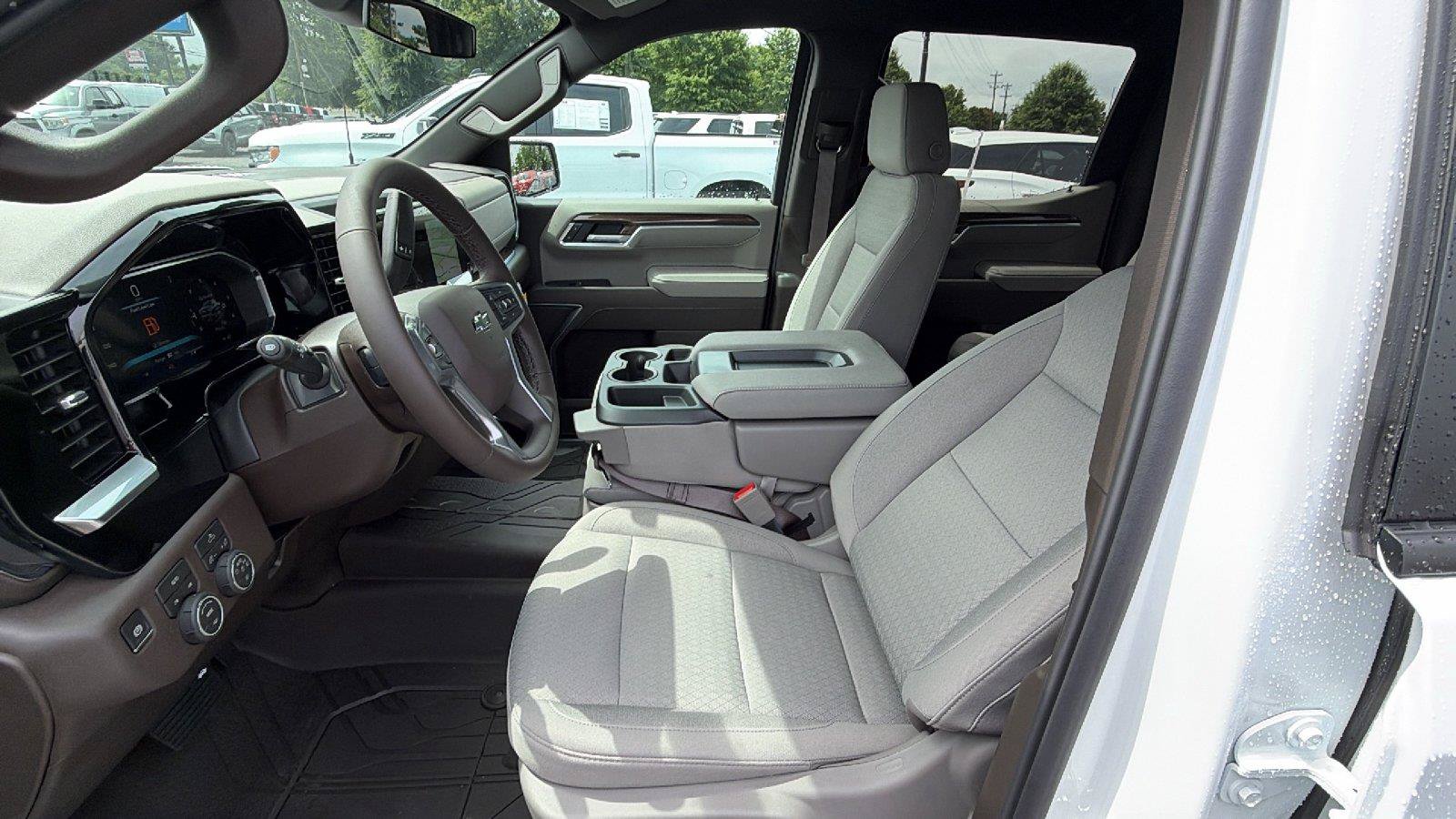 New 2026 Chevrolet Silverado 1500 RST w/ RST Select Package AWD/4WD image 15