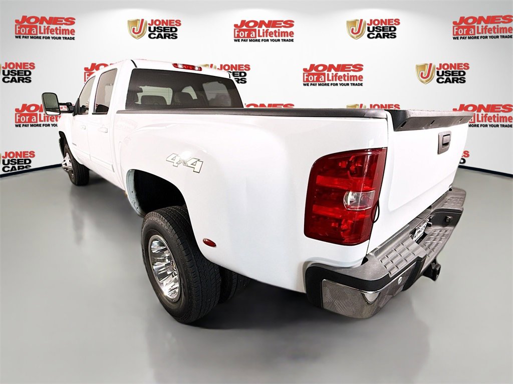 Used 2011 Chevrolet Silverado 3500 LTZ w/ LTZ Plus Package image 2
