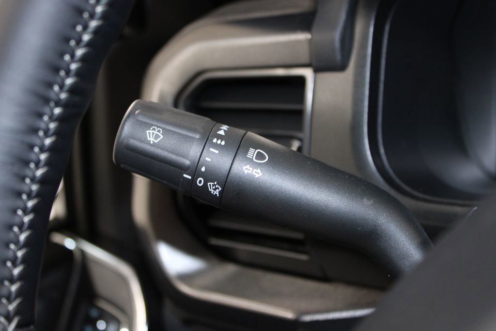 New 2026 Ford F150 Platinum image 38