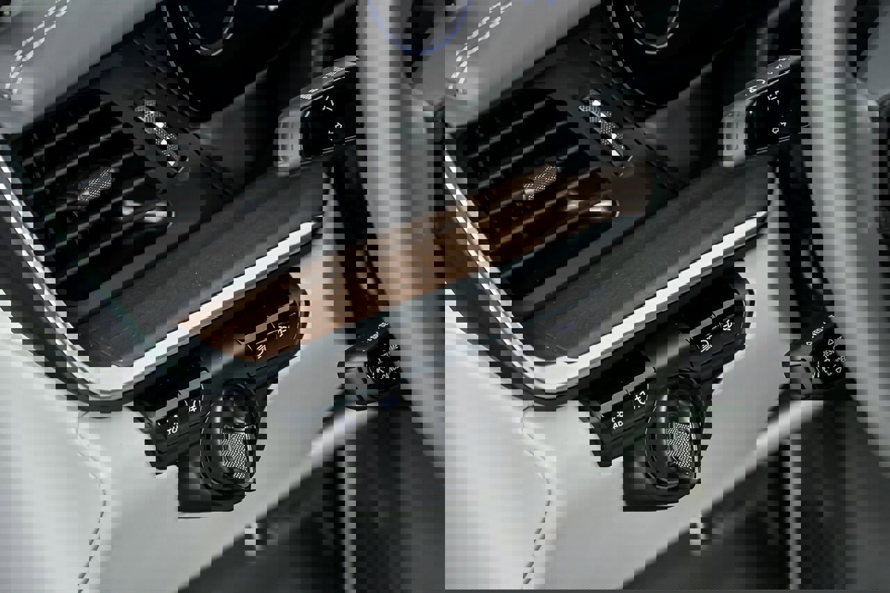 Used 2021 Porsche 911 Carrera image 26