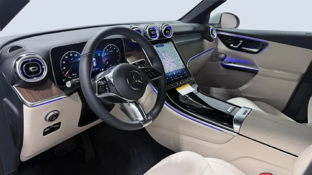 New 2027 Mercedes-Benz GLC 300 4MATIC image 5
