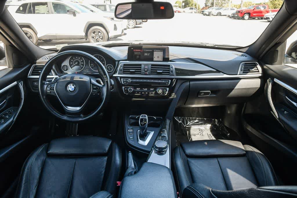 Used 2018 BMW 328d Sedan RWD image 14