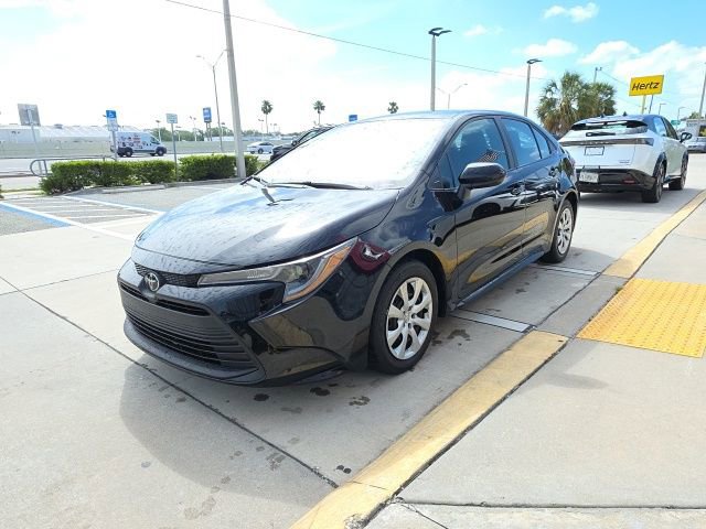 Used 2024 Toyota Corolla LE FWD image 8