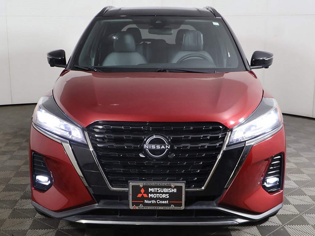 Used 2023 Nissan Kicks SR w/ SR Premium Package image 11