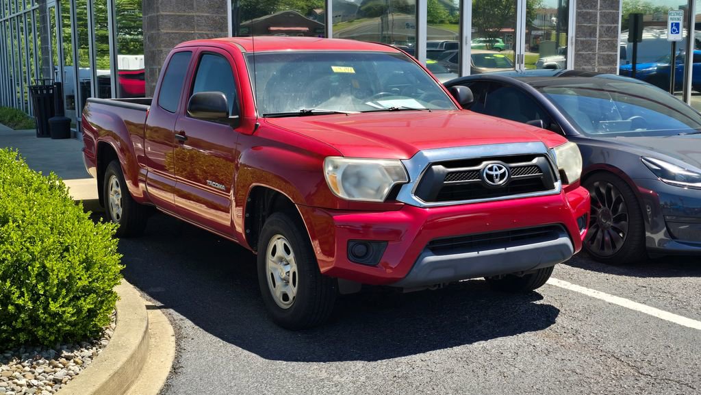 Used 2012 Toyota Tacoma 2WD Access Cab w/ SR5 Pkg image 1