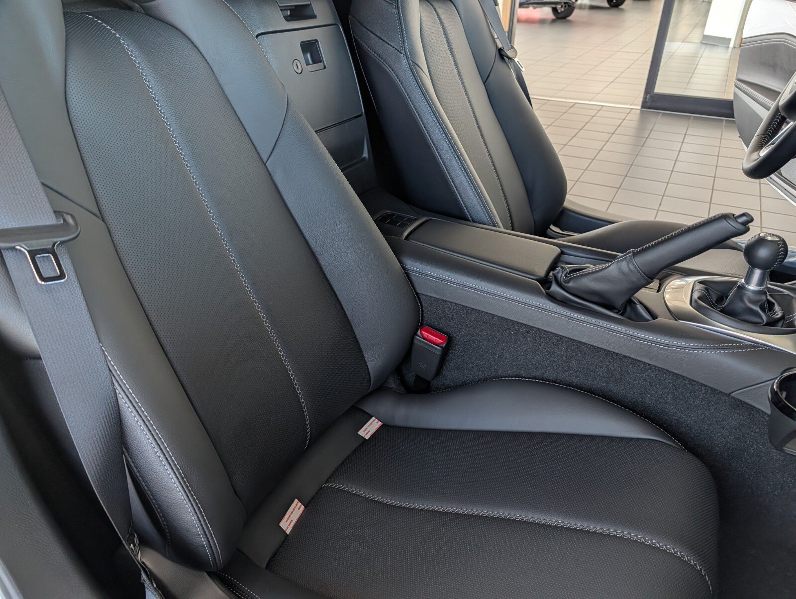 New 2026 MAZDA MX-5 Miata Grand Touring w/ Weather Package RWD image 15