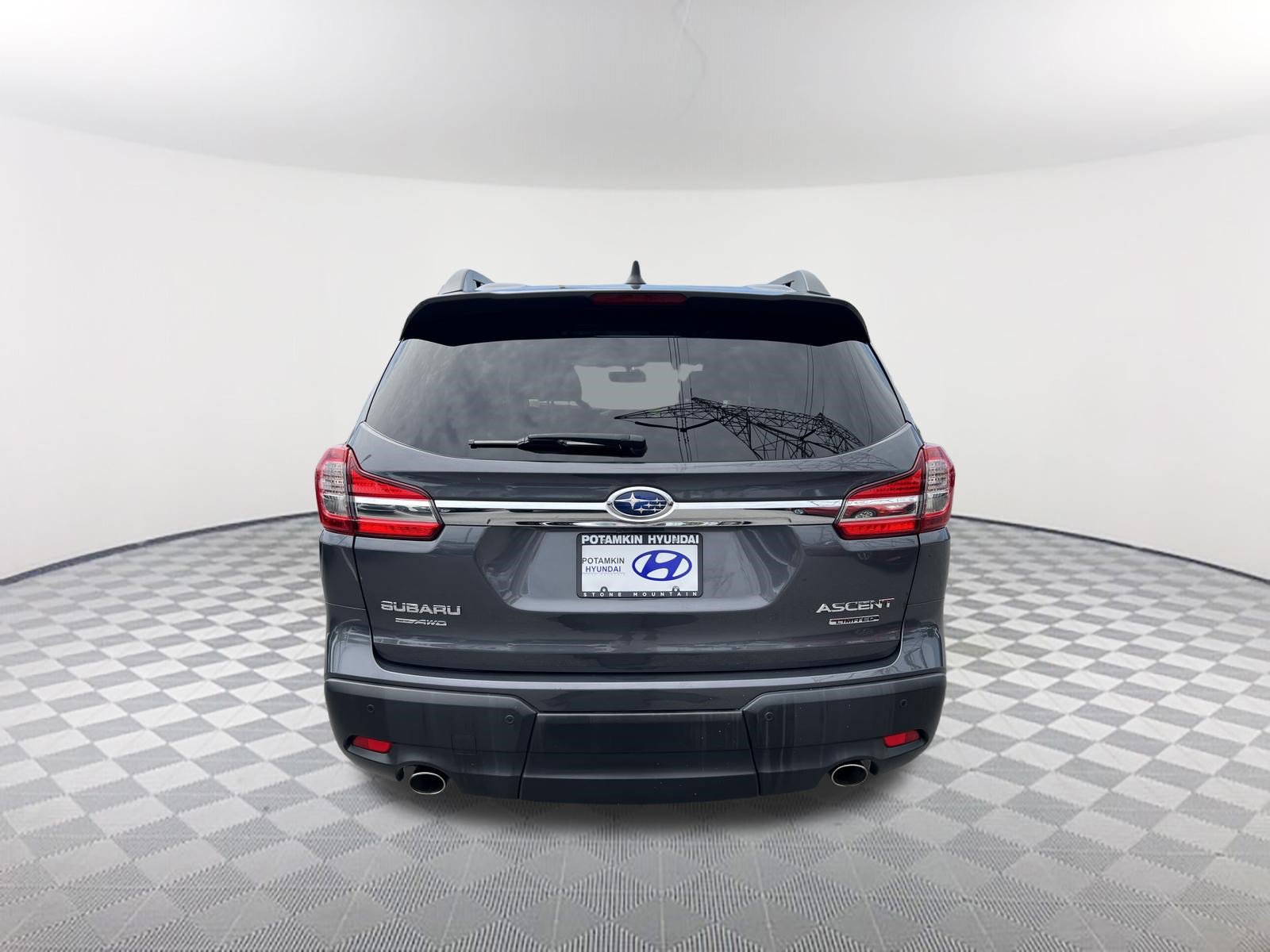 Used 2022 Subaru Ascent Limited w/ Technology Package AWD/4WD image 6