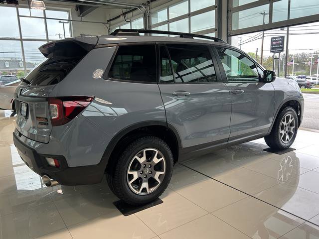 Certified 2023 Honda Passport TrailSport image 7