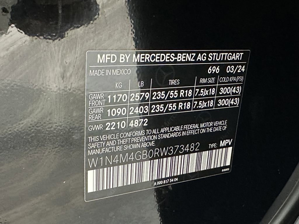 Certified 2024 Mercedes-Benz GLB 250 image 37