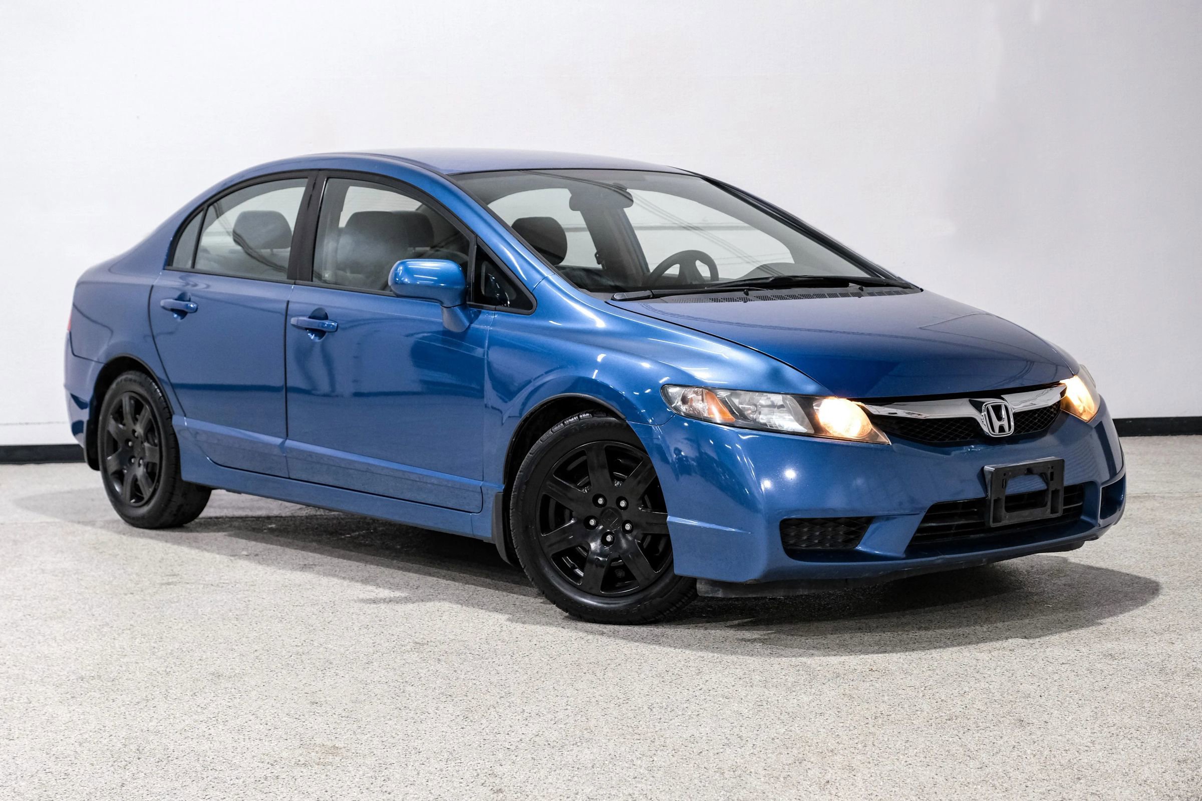 Used 2011 Honda Civic LX image 4