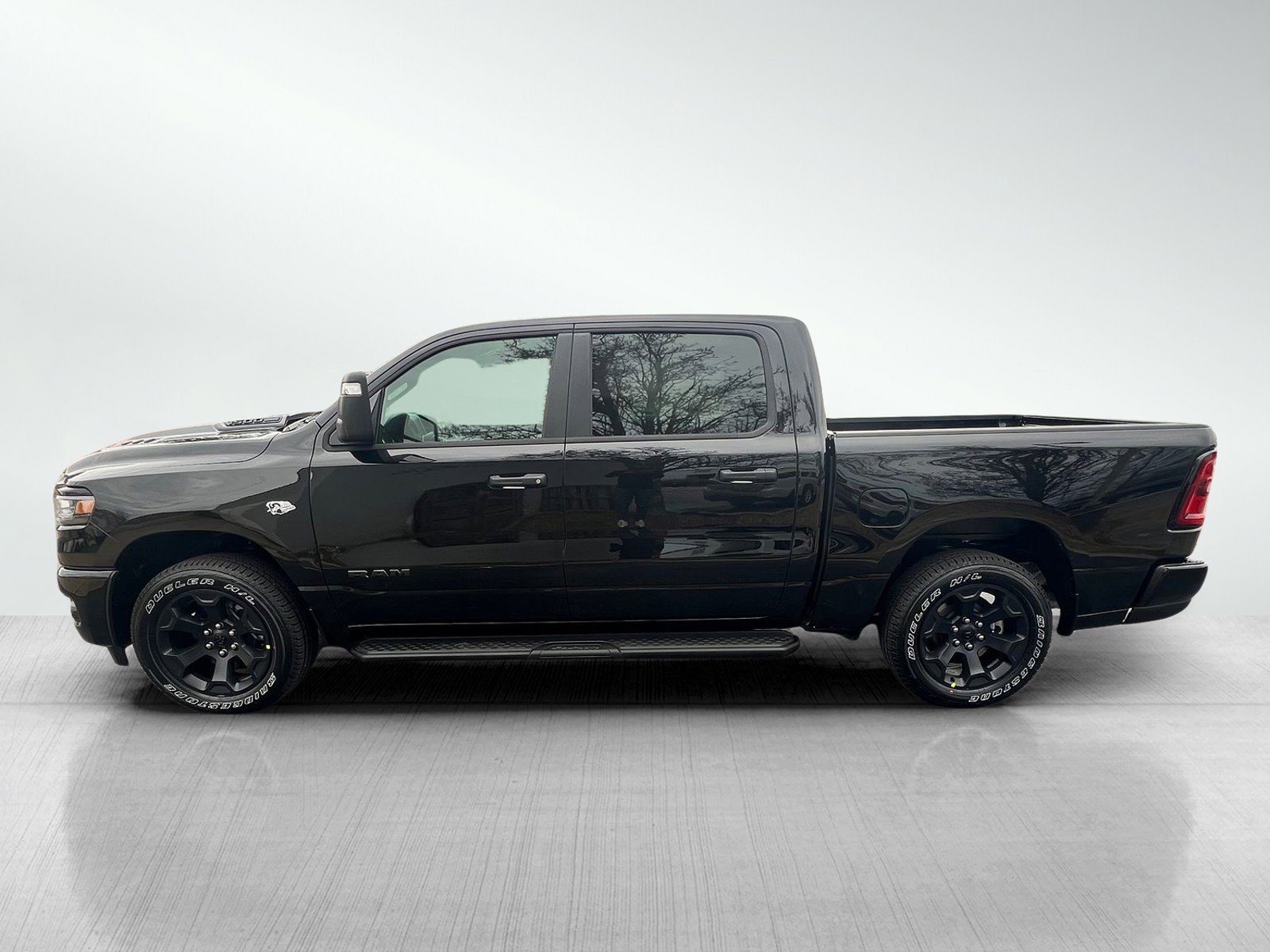 New 2026 RAM 1500 Express image 3