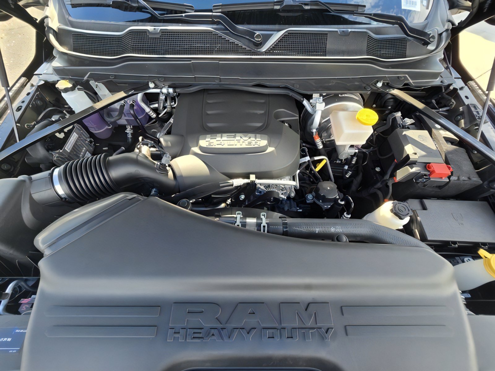 New 2026 RAM 2500 Tradesman AWD/4WD image 21